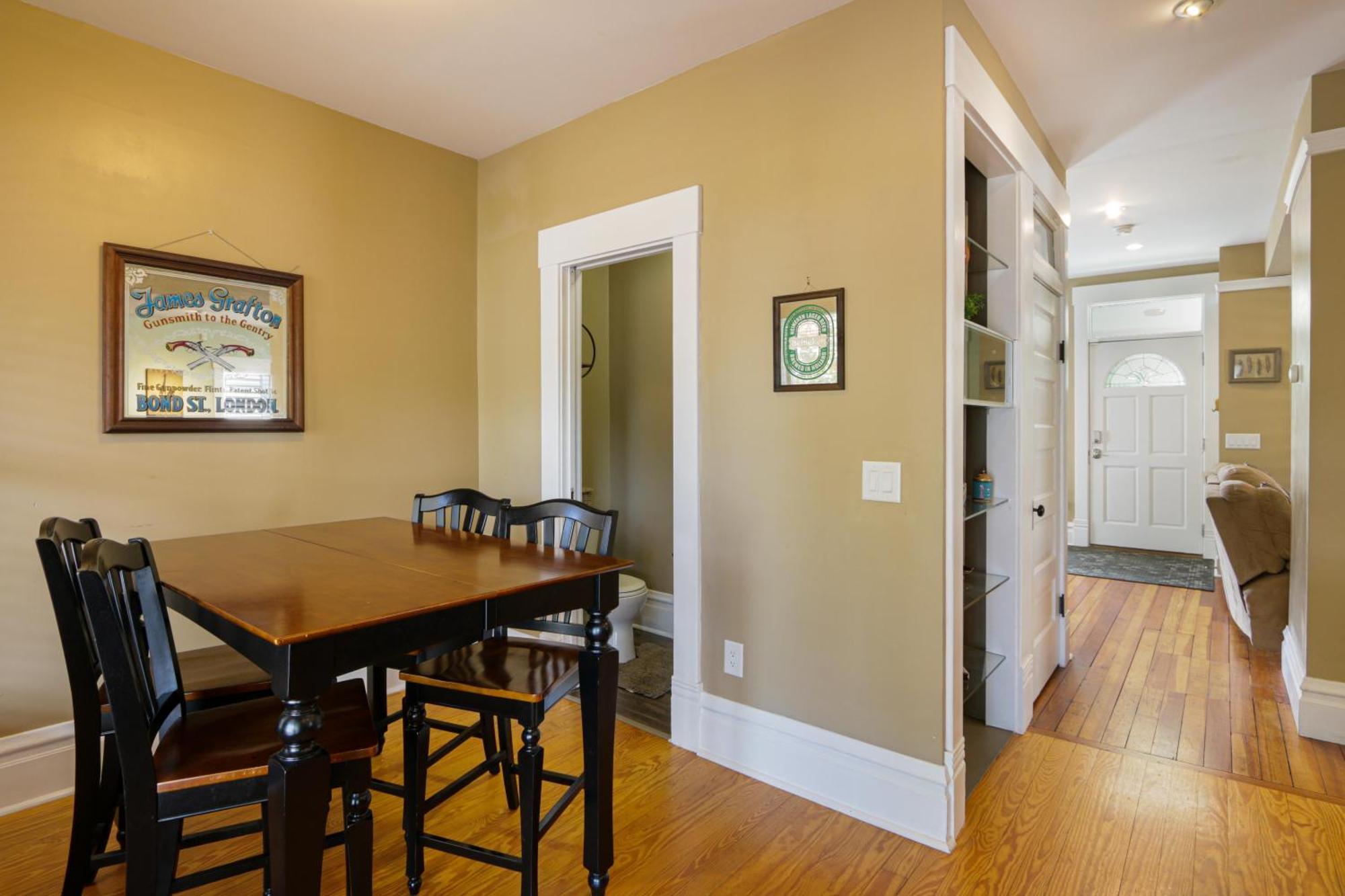 With Garage, Hot Tub, Near Osu & Short North Hébergement de vacances