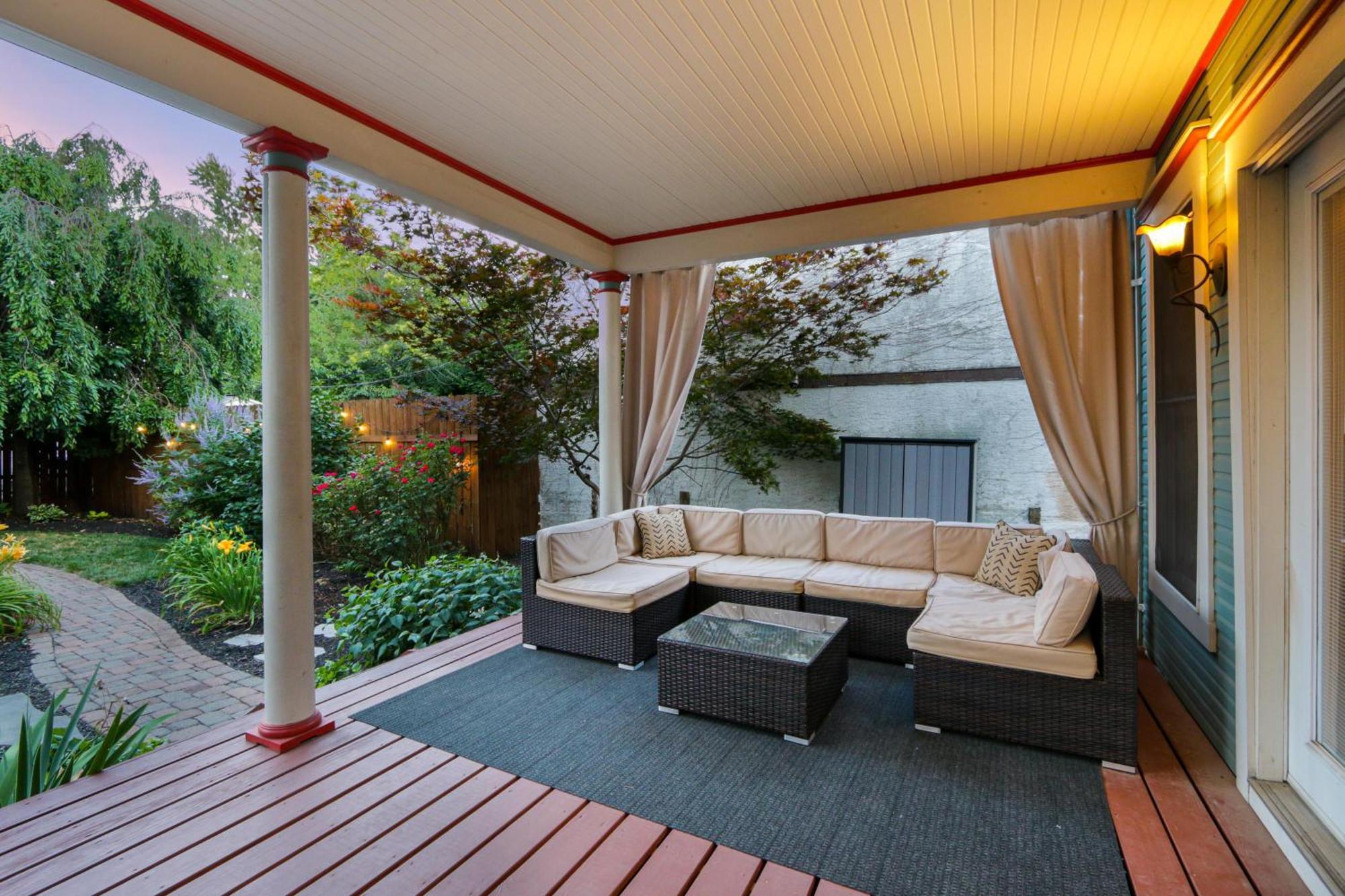 With Garage, Hot Tub, Near Osu & Short North * Columbus